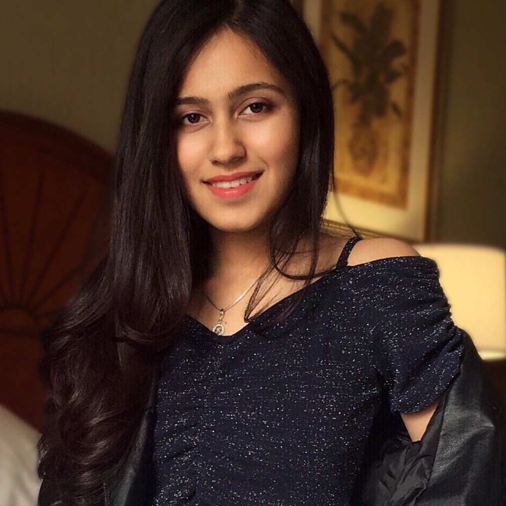 Meet your Posher, Kareena